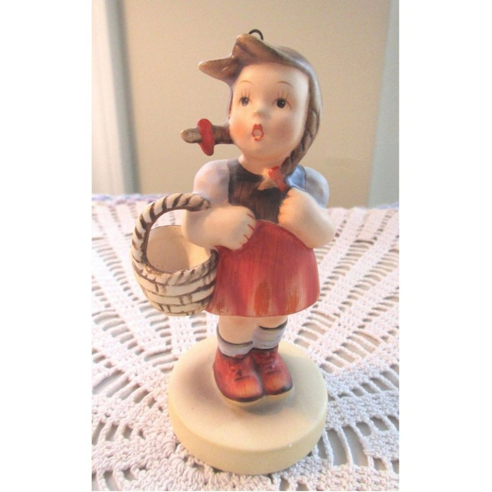 Vintage Schmid Second Edition Girl With Basket 1984 Berta Hummel 1984 Ornament